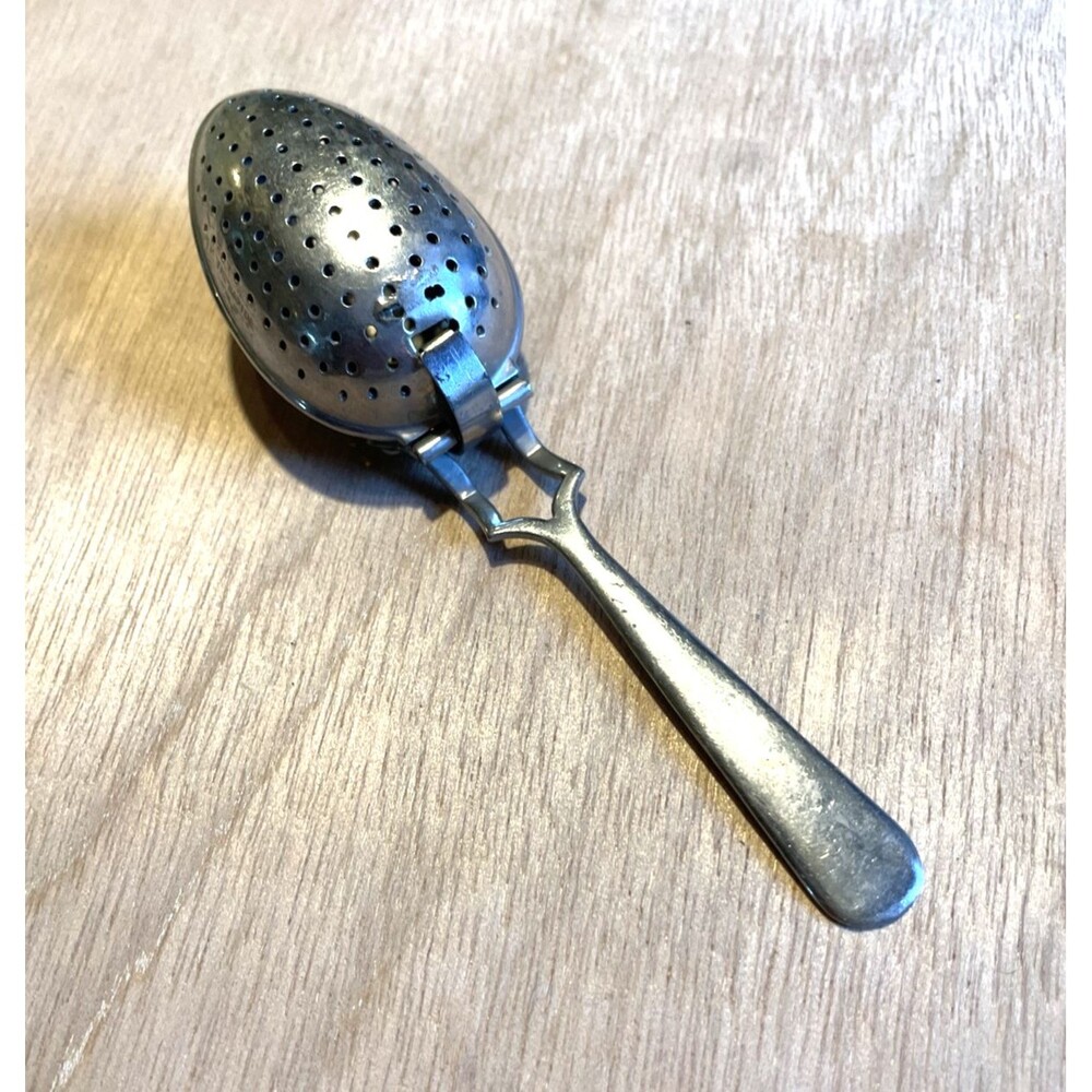 Hinged Tea Infuser Strainer Spoon for Loose Tea Made in England